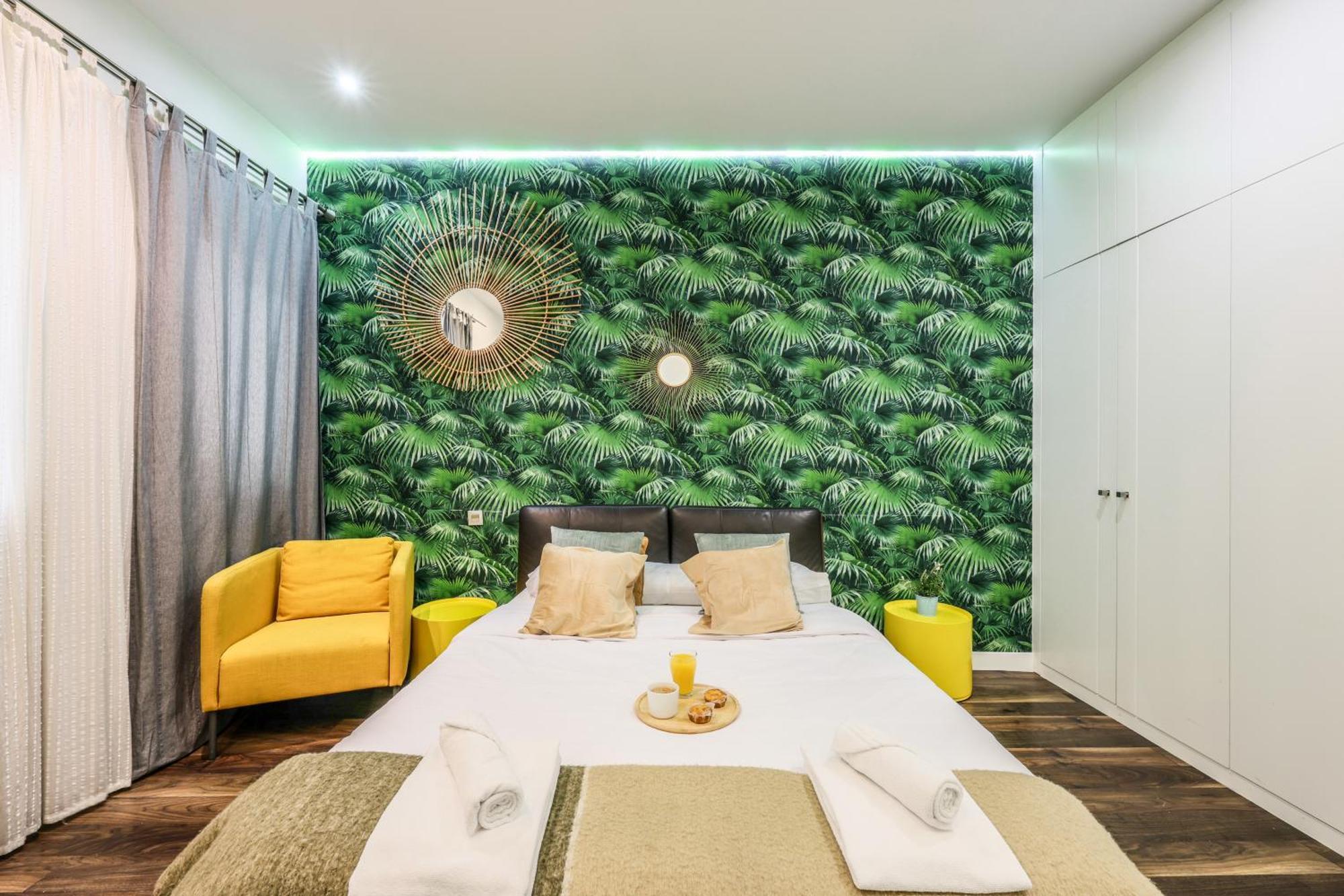 Luxury In Puerta Del Sol